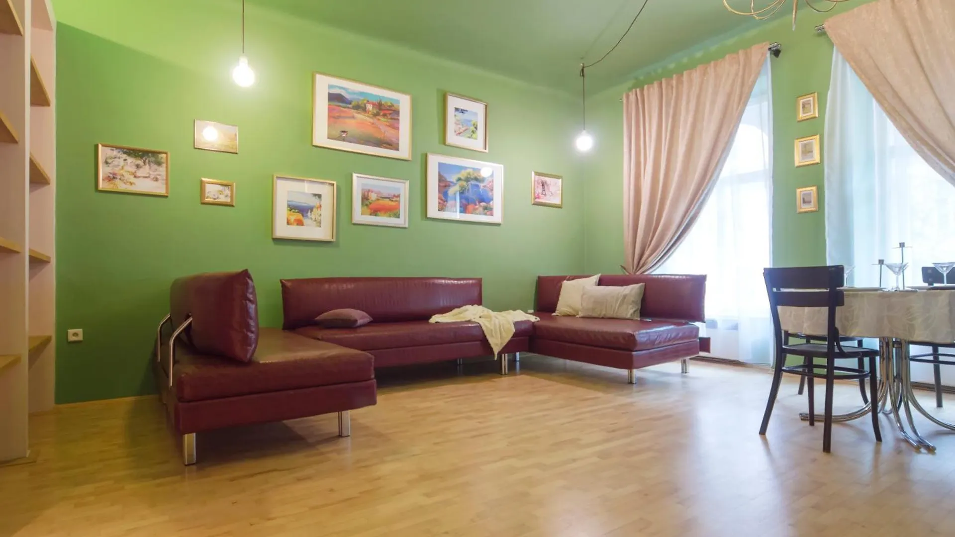 Modern Apartment Wenzigova 15 location