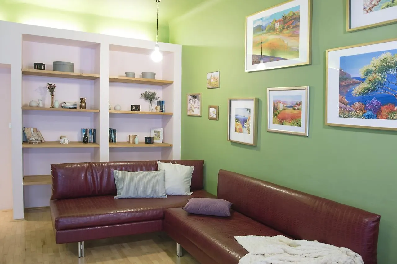 Modern Apartment Wenzigova 15 Praha